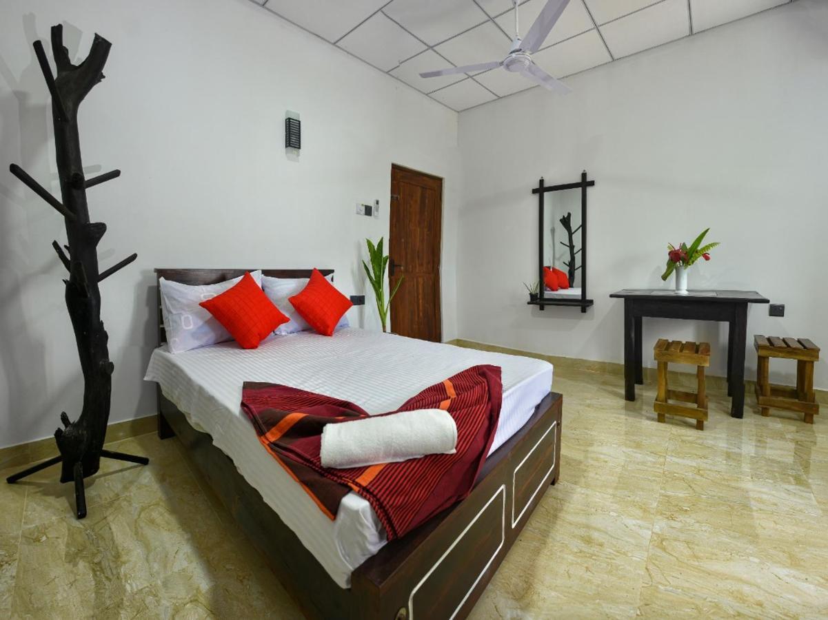 Antharaa Villa Anuradhapura Exterior foto
